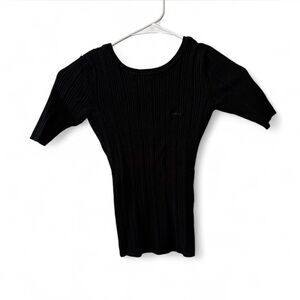 vintage guess black ribbed short sleeve shirt